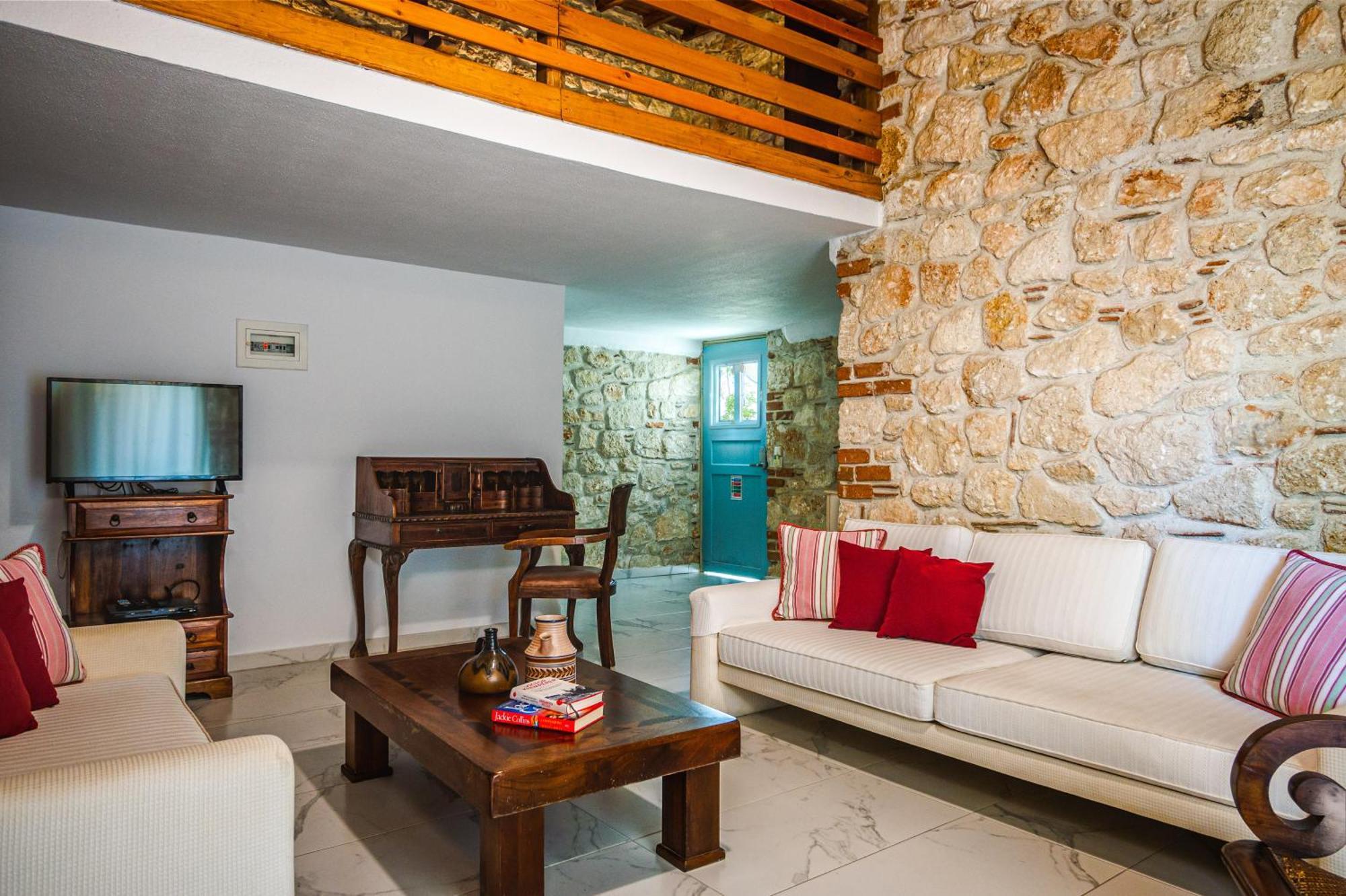Petrino Eco Village Афитос Экстерьер фото