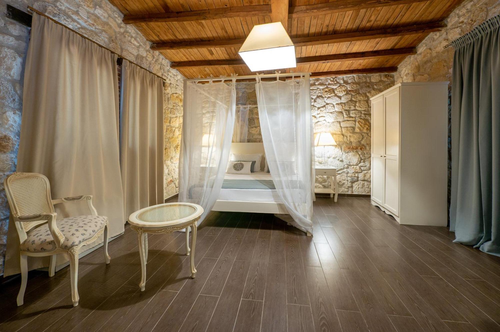 Petrino Eco Village Афитос Экстерьер фото